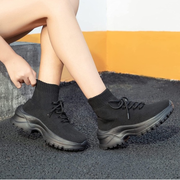 Walking Shoes Sock Sneakers - Lightweight Comfortable Non-Slip Mesh Shoes - Picture 2 of 7